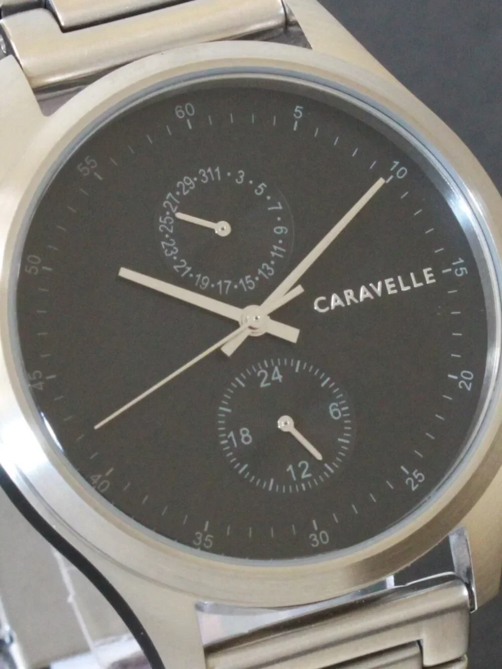 Caravelle Men's Min Max Casual Watch By Bulova Date Indicator 24-Hr Dial 41mm